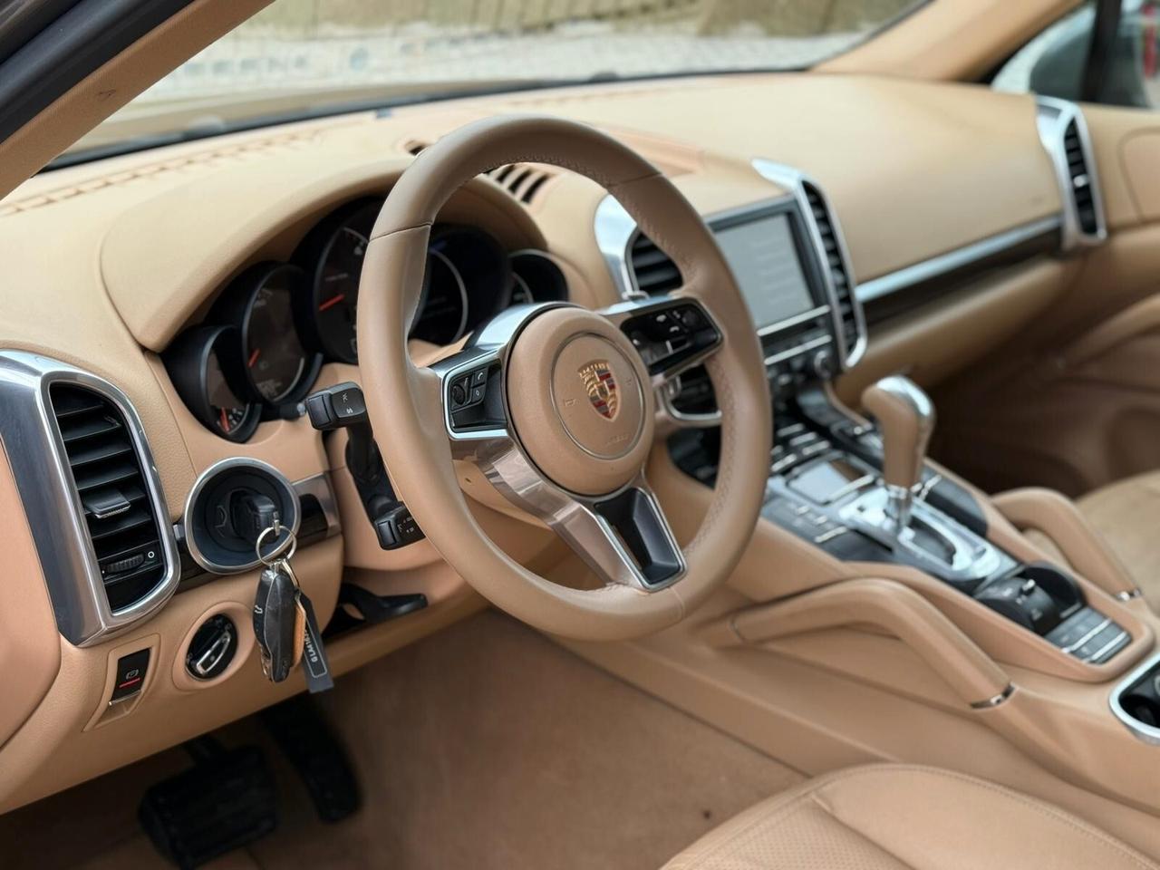 Porsche Cayenne 3.0 Diesel tiptronic