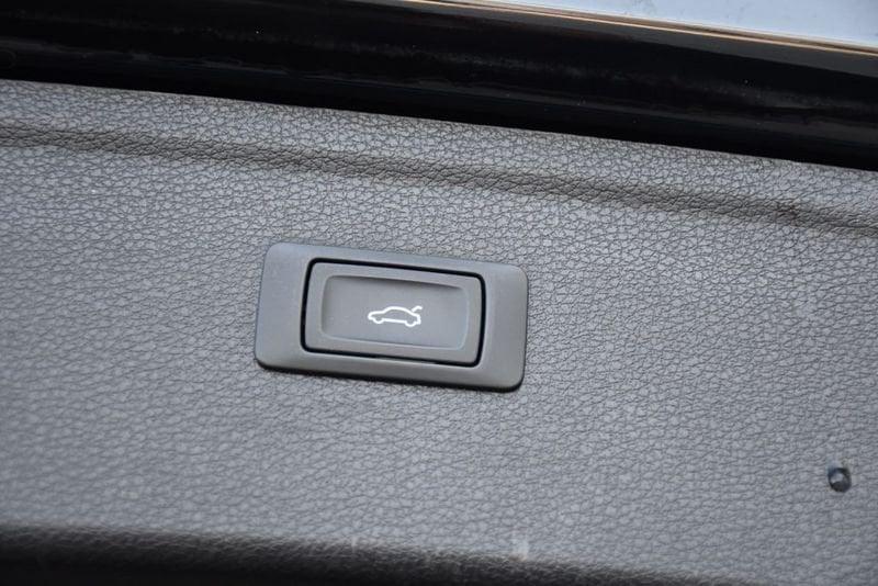 Audi Q5 40 TDI quattro S tronic Business Sport *COCKPIT, PELLE*