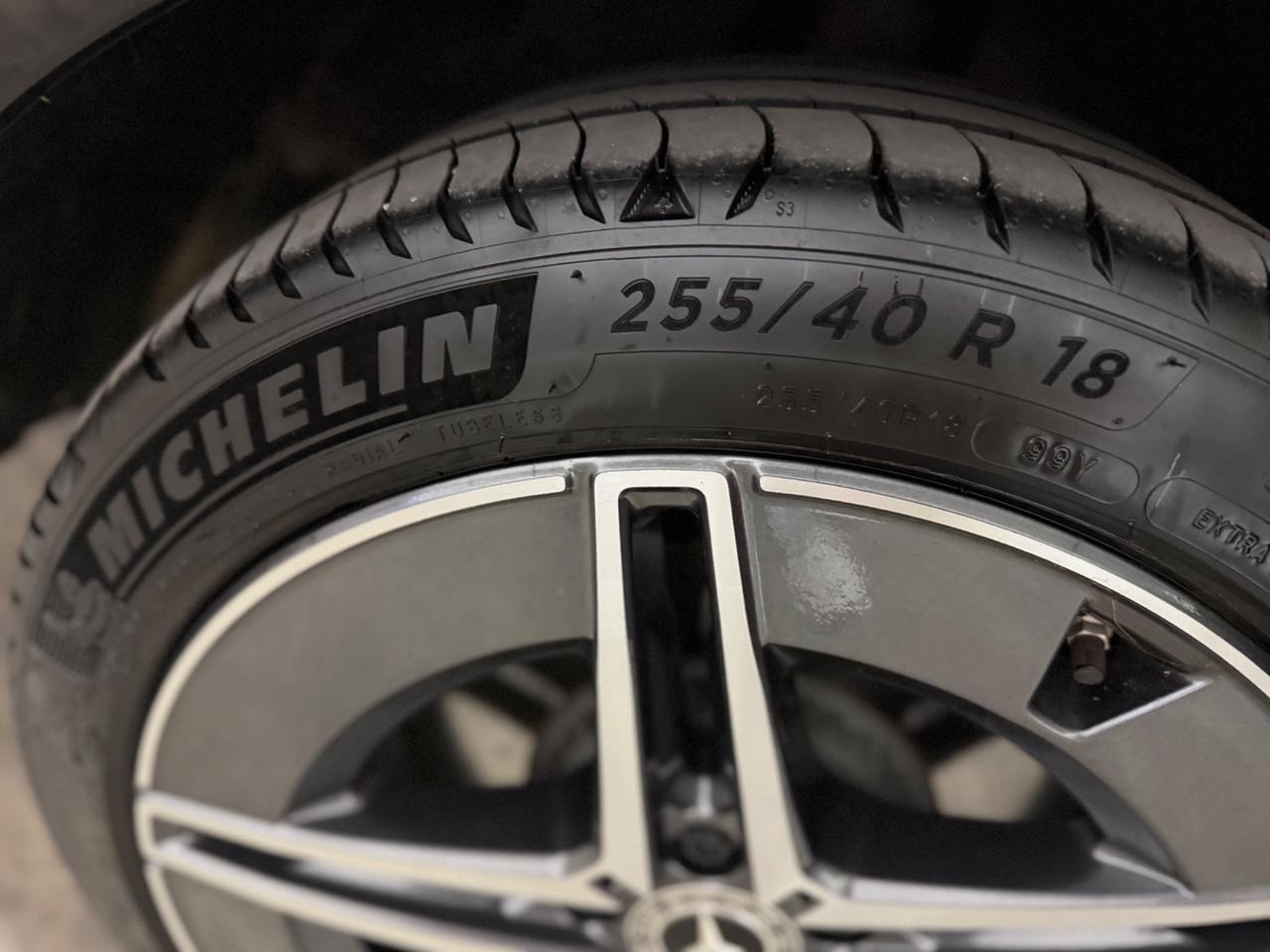 Mercedes-benz C 300 e hybrid AMG Line Premium