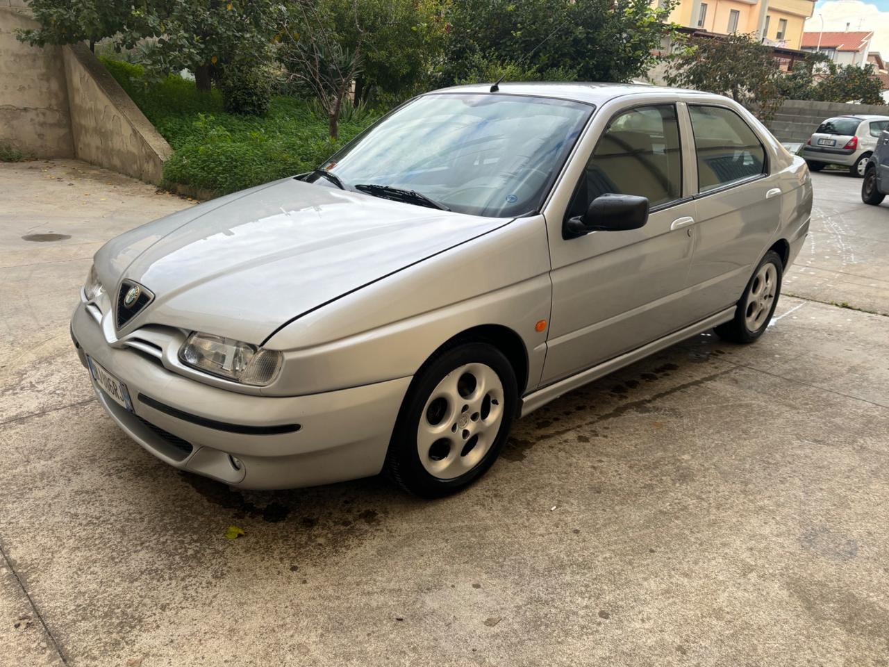 Alfa Romeo 146 1.4i 16V Twin Spark cat