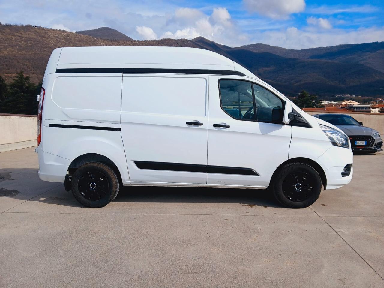 FORD TRANSIT CUSTOM AUTOMATICO EURO 6 2021 UNICO PROPRIETARIO