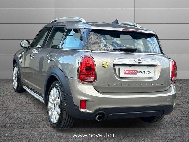 MINI Countryman Cooper S E ALL4 automatica