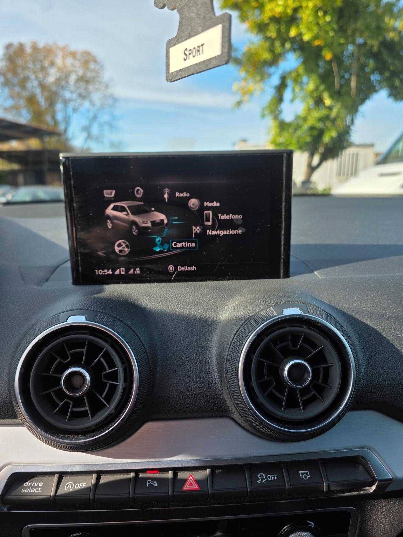 Audi Q2 30 TFSI Identity Black