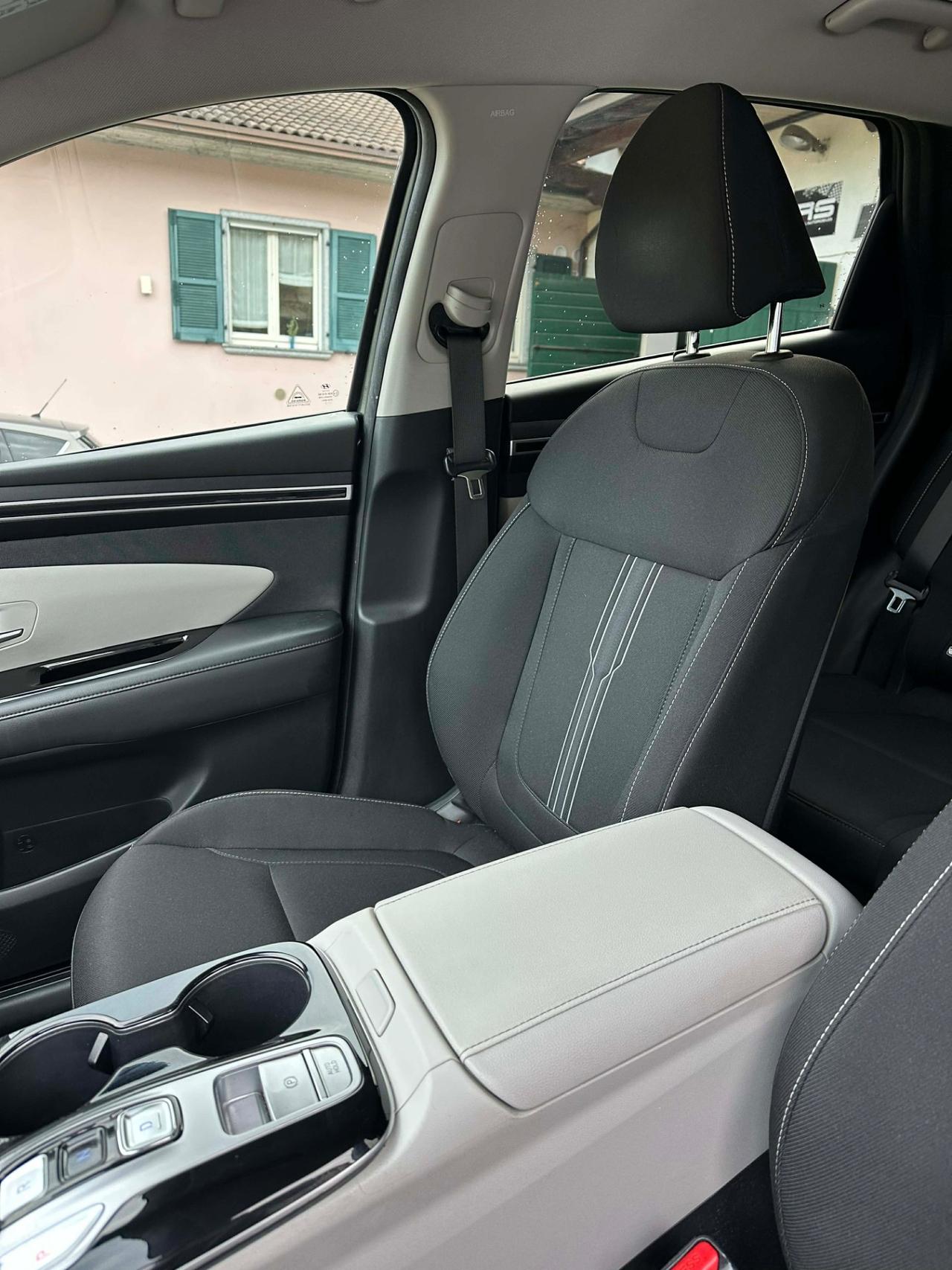 Hyundai TUCSON 1.6 HEV XLINE KMCERT UNICOPR GARANZ