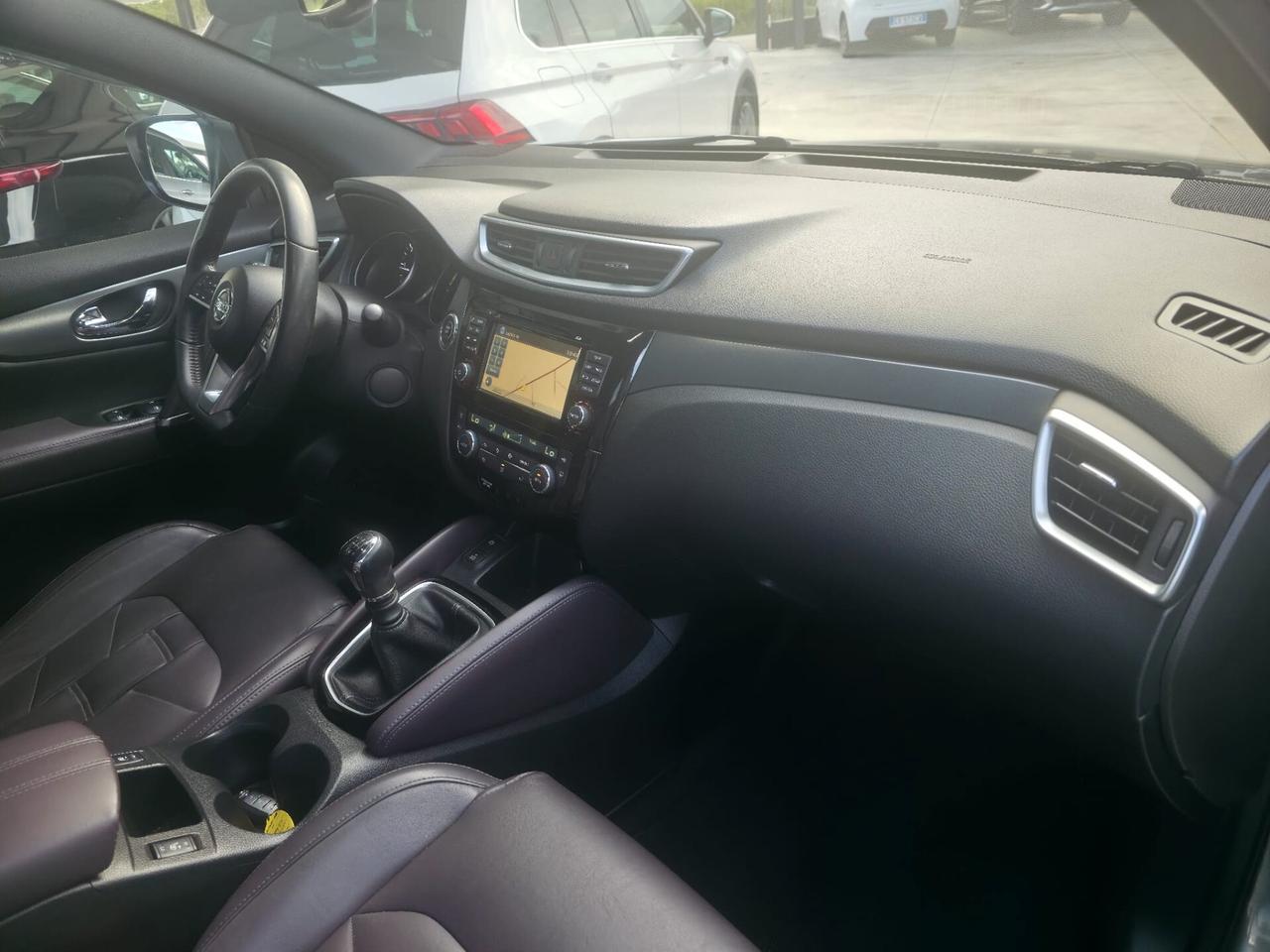 Nissan Qashqai 1.6 dCi 4WD Tekna