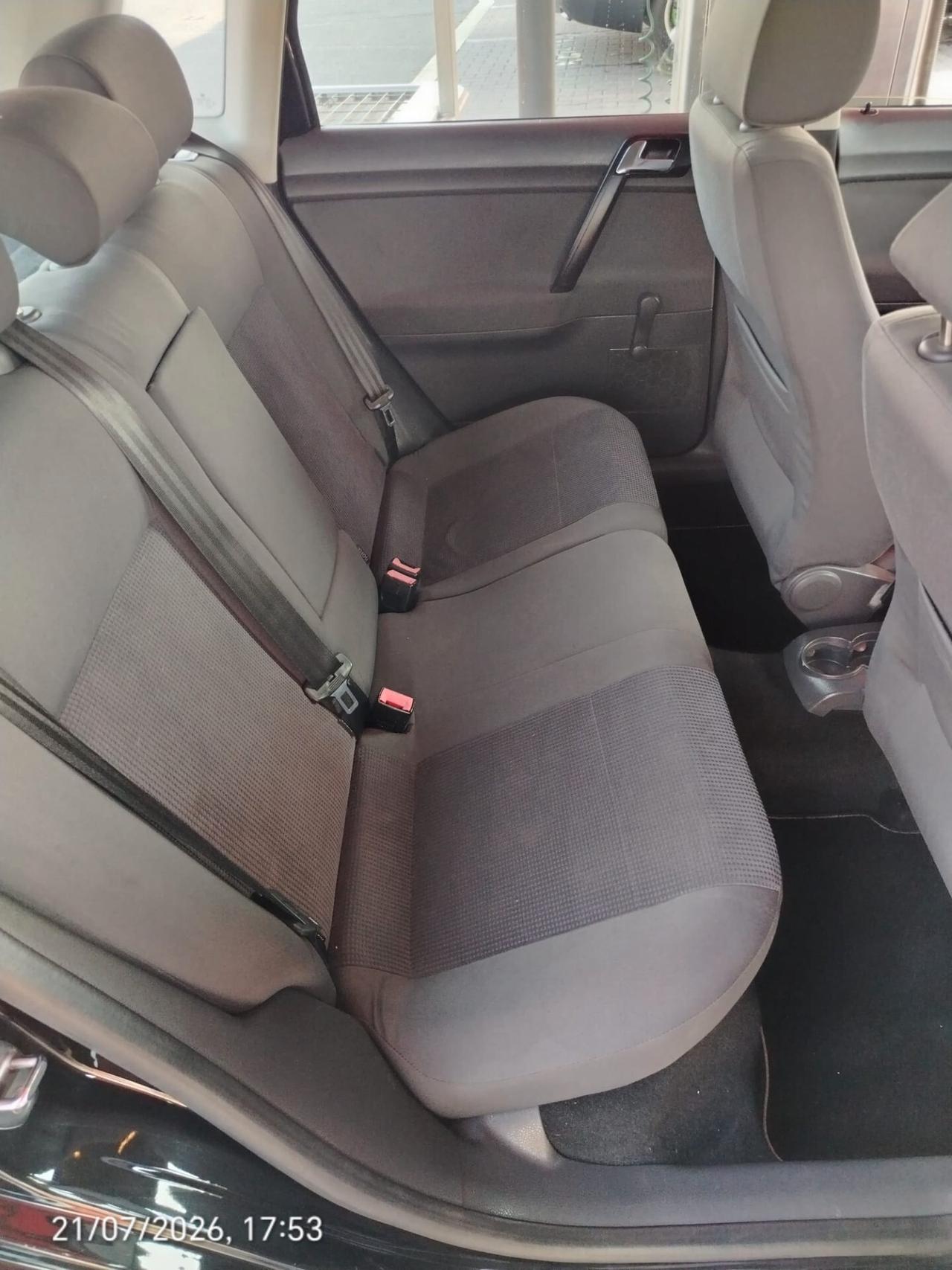 Volkswagen Polo 1.4/69CV TDI 5p. Comfortline 2008