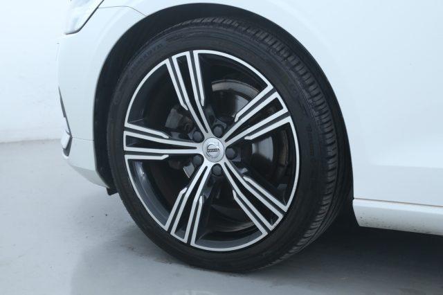 VOLVO V60 D4 Geartronic Inscription Full LED/Cerchi 19''