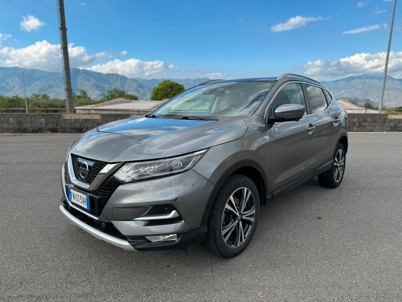 Nissan Qashqai 1.6 dCi N-Connecta