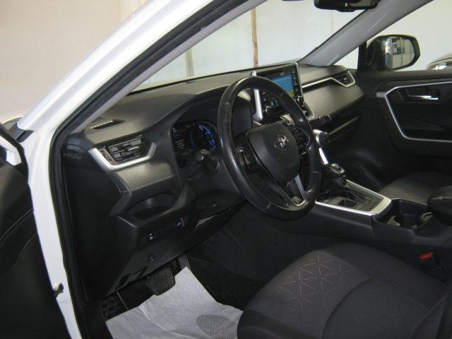 TOYOTA RAV 4 MY23 RAV4 2.5 HV (218CV) E-CVT 2WD Dynamic