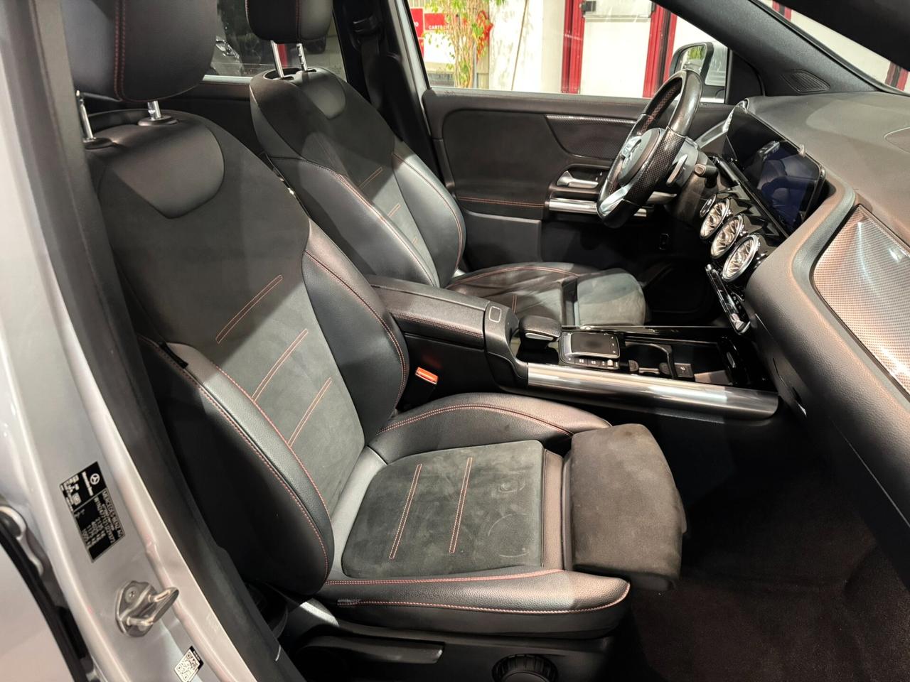 GLA 200 d Automatic Premium Multicolor Carplay