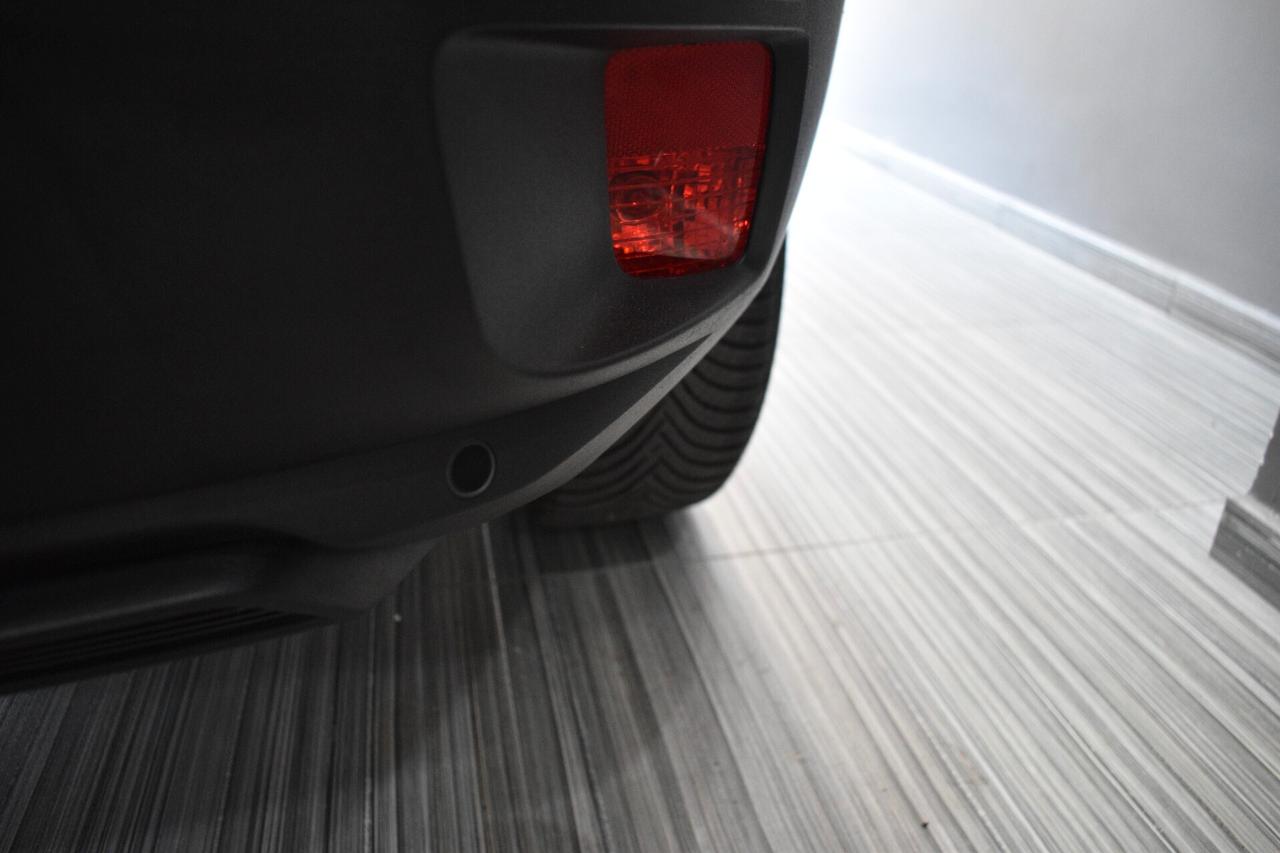 Peugeot 3008 1.5 BlueHDI 130cv EAT8 Automatica Bicolor ITALIANA
