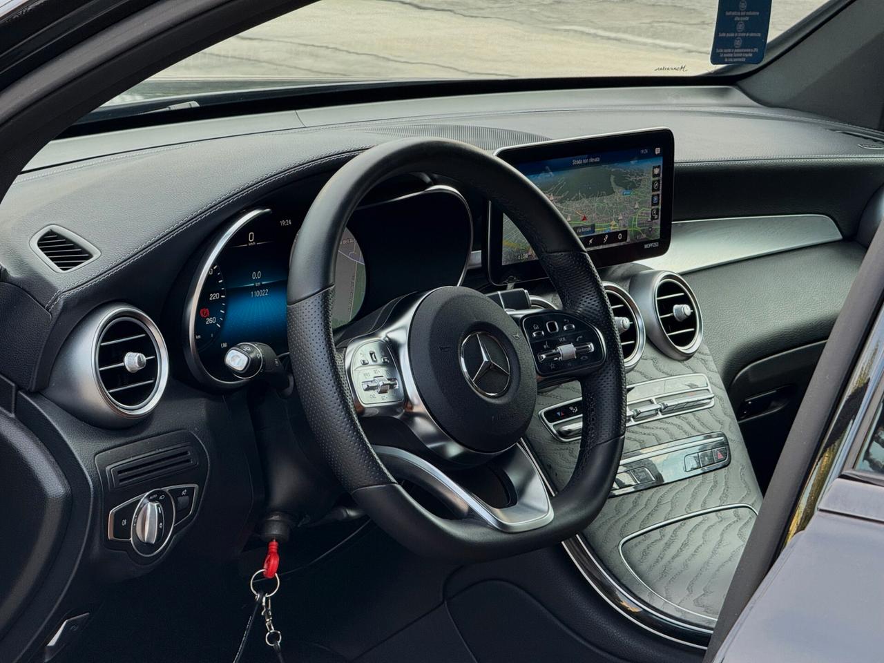 Mercedes-Benz GLC 220 d Coupe Premium AMG 194CV