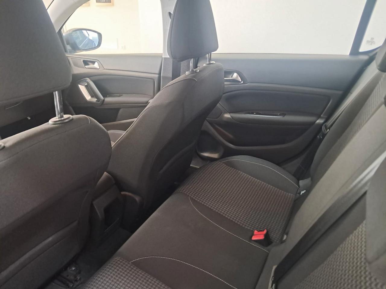 Peugeot 308 1.5 BlueHDi 130 S&S Active – 2ª Serie