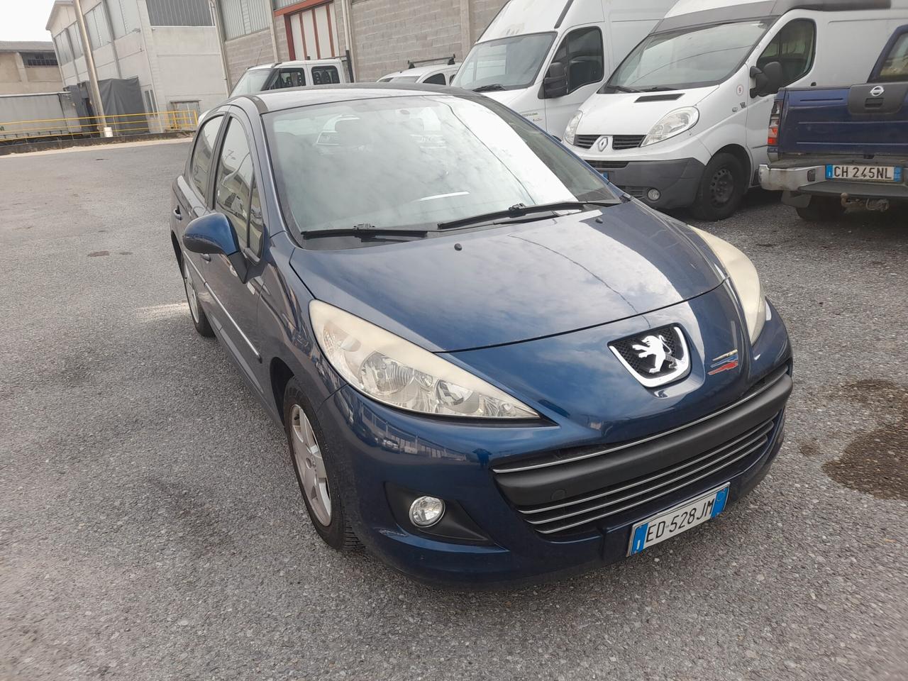 Peugeot 207 1.4 8V 75CV 5p. X Line