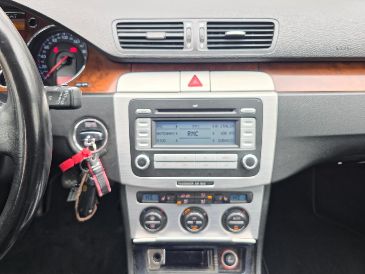 Volkswagen Passat 2.0 TDI DPF Var. Highline 2008-E4 Manuale NEO