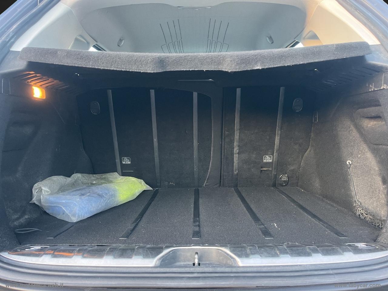 PEUGEOT 2008 BlueHDi 120 S&S Féline