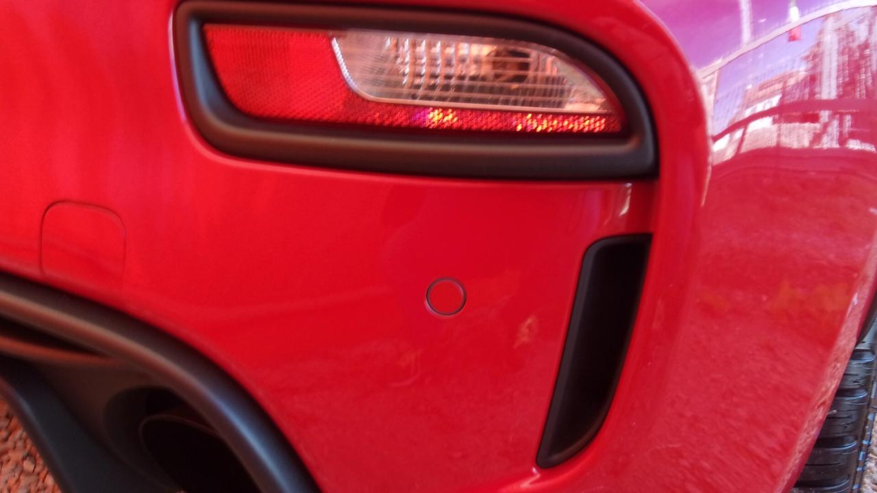 Abarth 695 1.4 Turbo T-Jet 180 CV