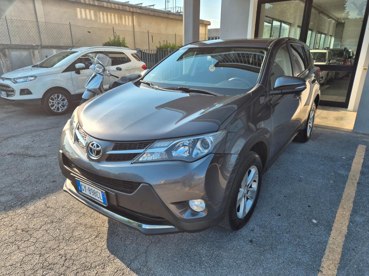 Toyota RAV 4 RAV4 2.0 D-4D 2WD STYLE