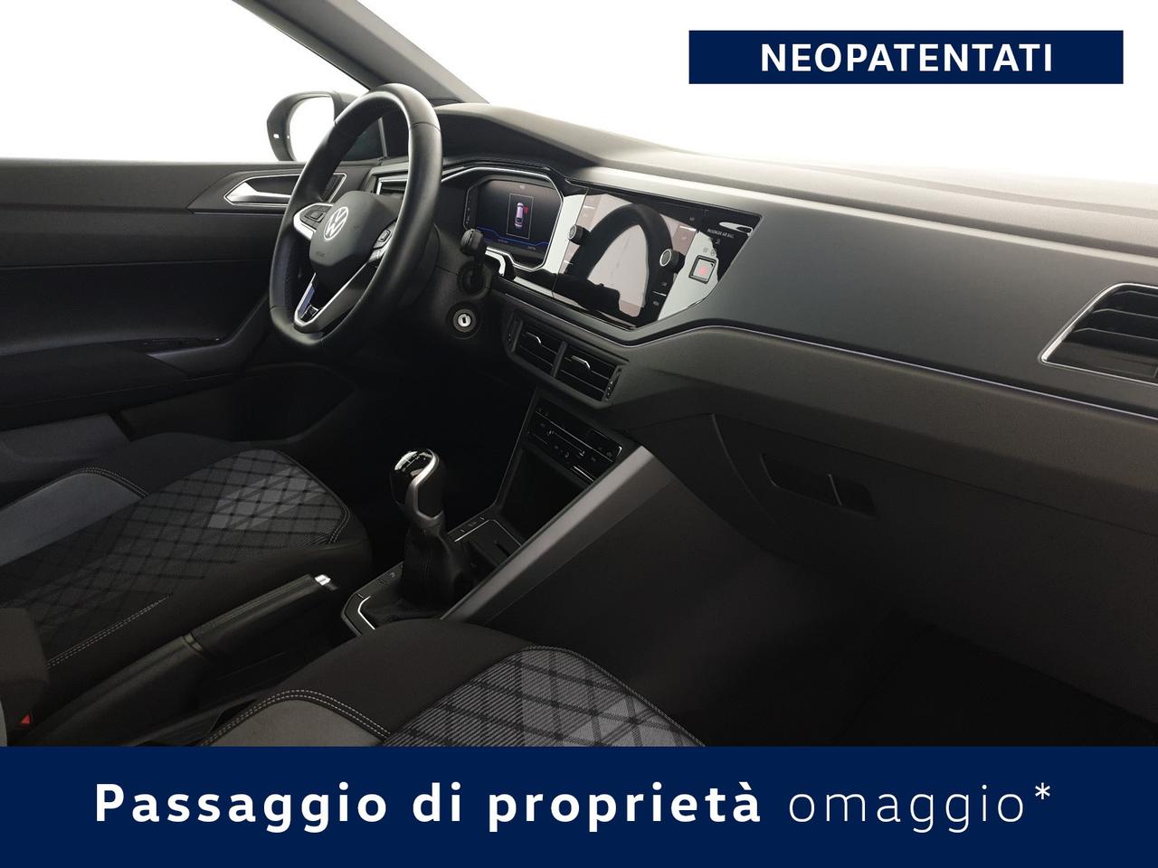 Volkswagen Taigo 1.0 tsi r-line 110cv