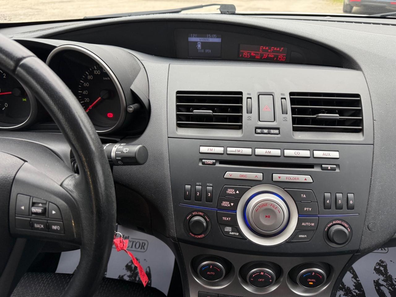 Mazda 3 1.6 MZ-CD 109 CV 5p. Advanced Unico Top
