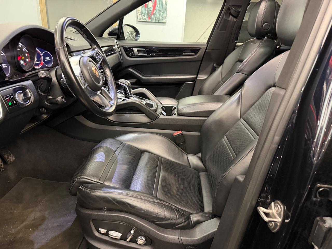 Porsche Cayenne 3.0 V6