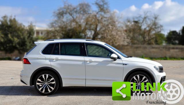 VOLKSWAGEN Tiguan 2.0 R-Line UniPro 150 cv Automatica