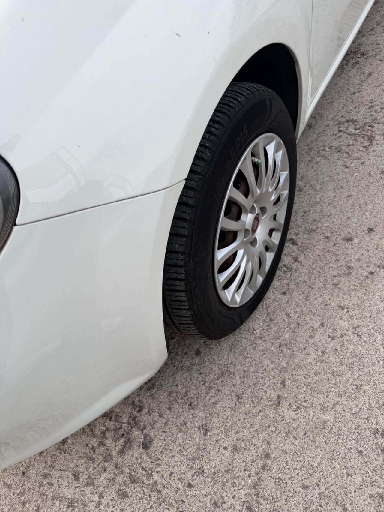 Fiat Punto 1.3 MJT II S&S 85 CV 5 porte ECO Lounge