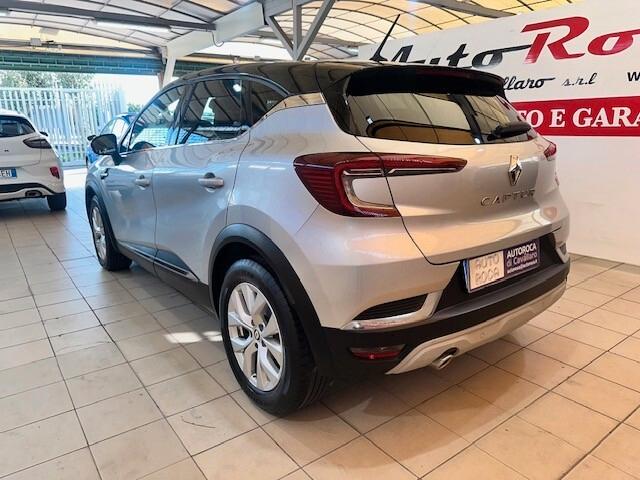 Renault Captur Mild Hybrid 140 CV Intens