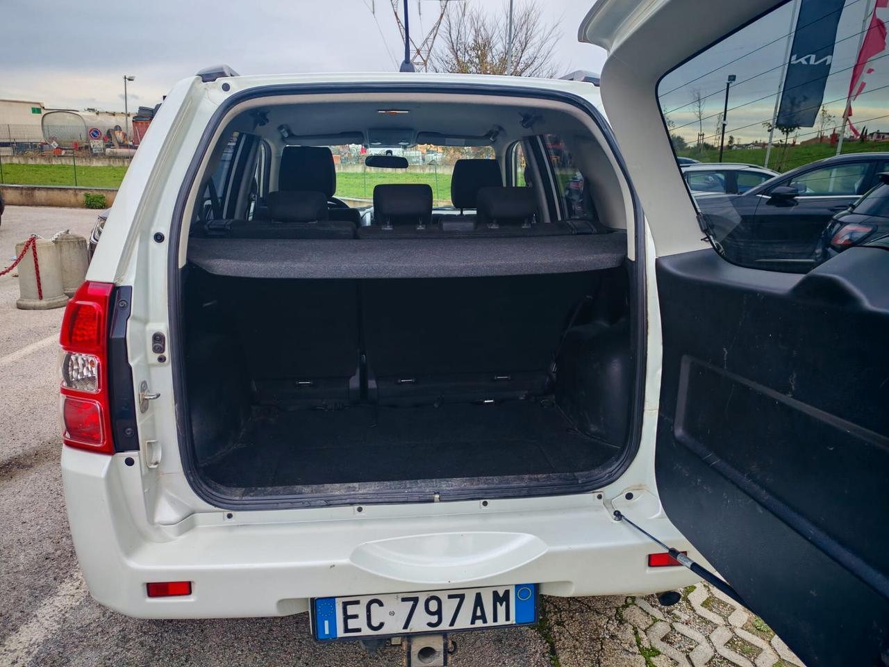 Suzuki Grand Vitara 1.9 DDiS 5 porte Offroad