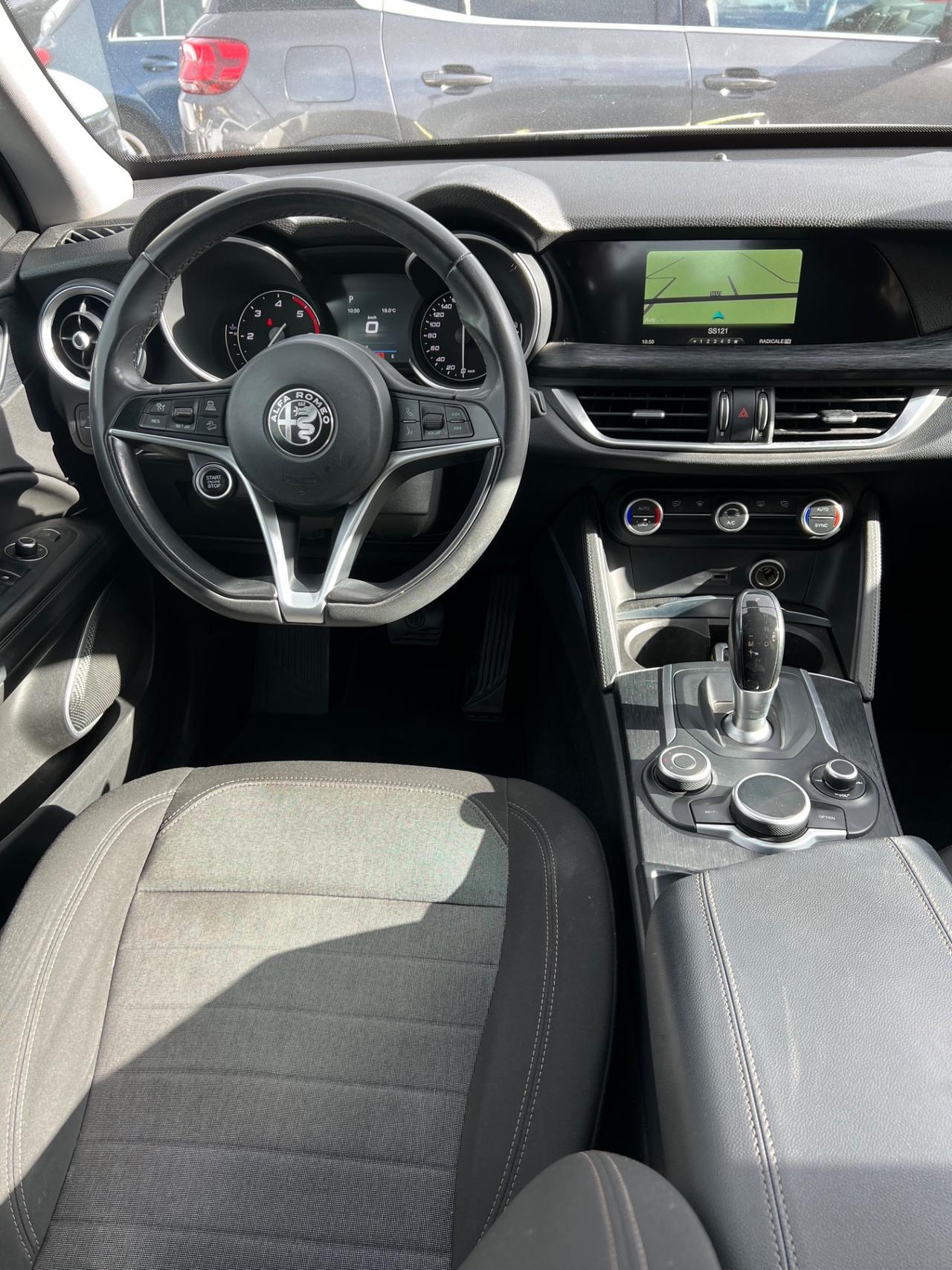 Alfa Romeo Stelvio Q4 2.2 Turbodiesel 190 CV 2019