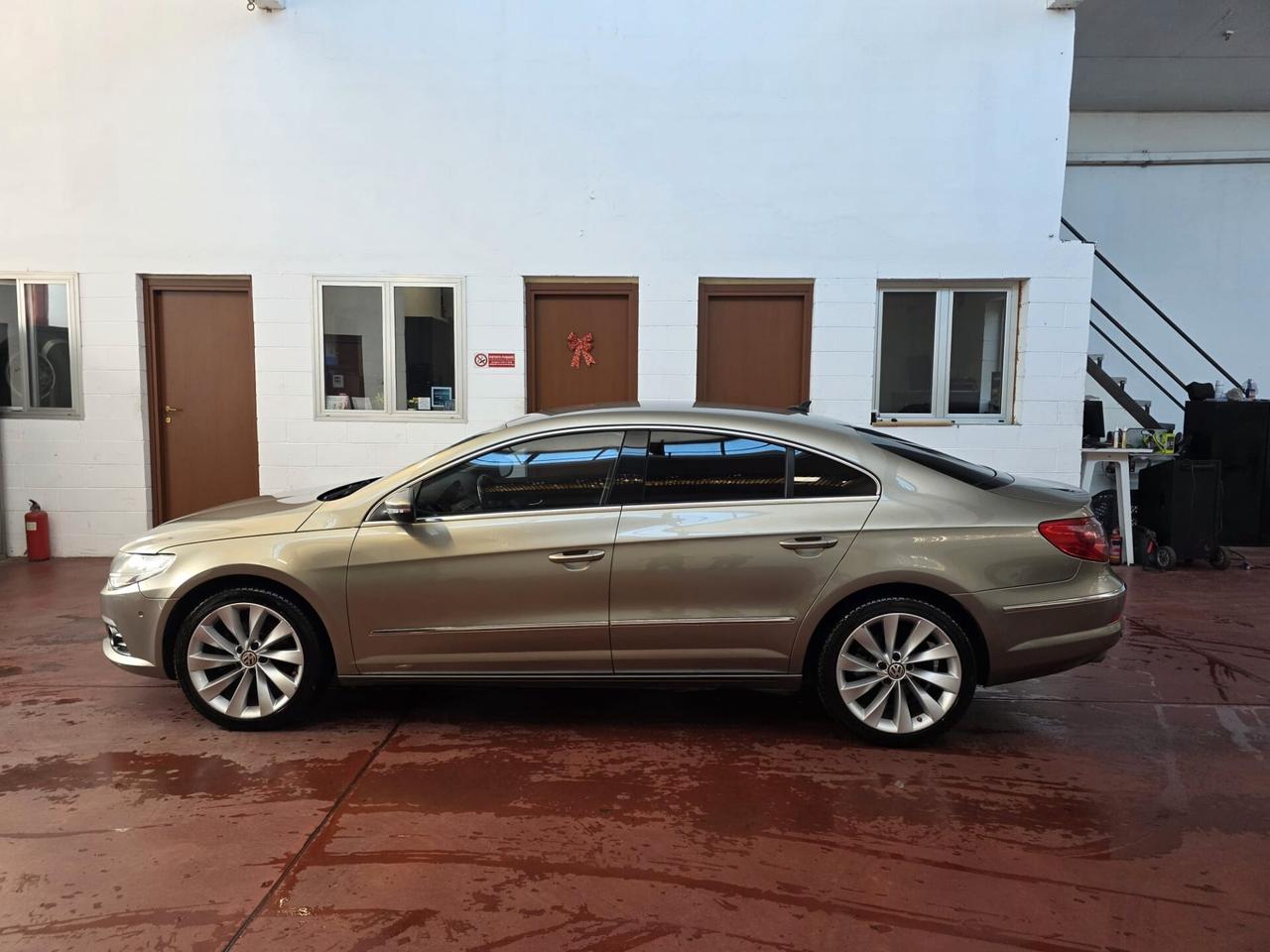 Volkswagen Passat CC 2.0 TDI DPF DSG