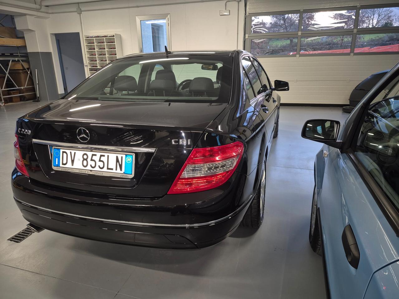 Mercedes-benz C 220 CDI BlueEFFICIENCY Avantgarde