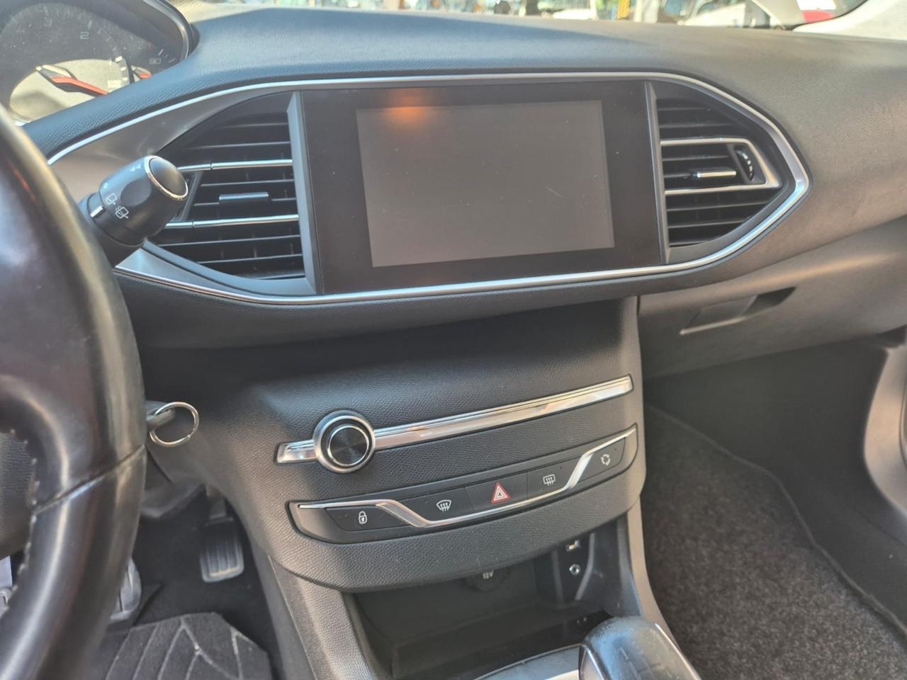 Peugeot 308 1.6 HDi 92 CV SW Active