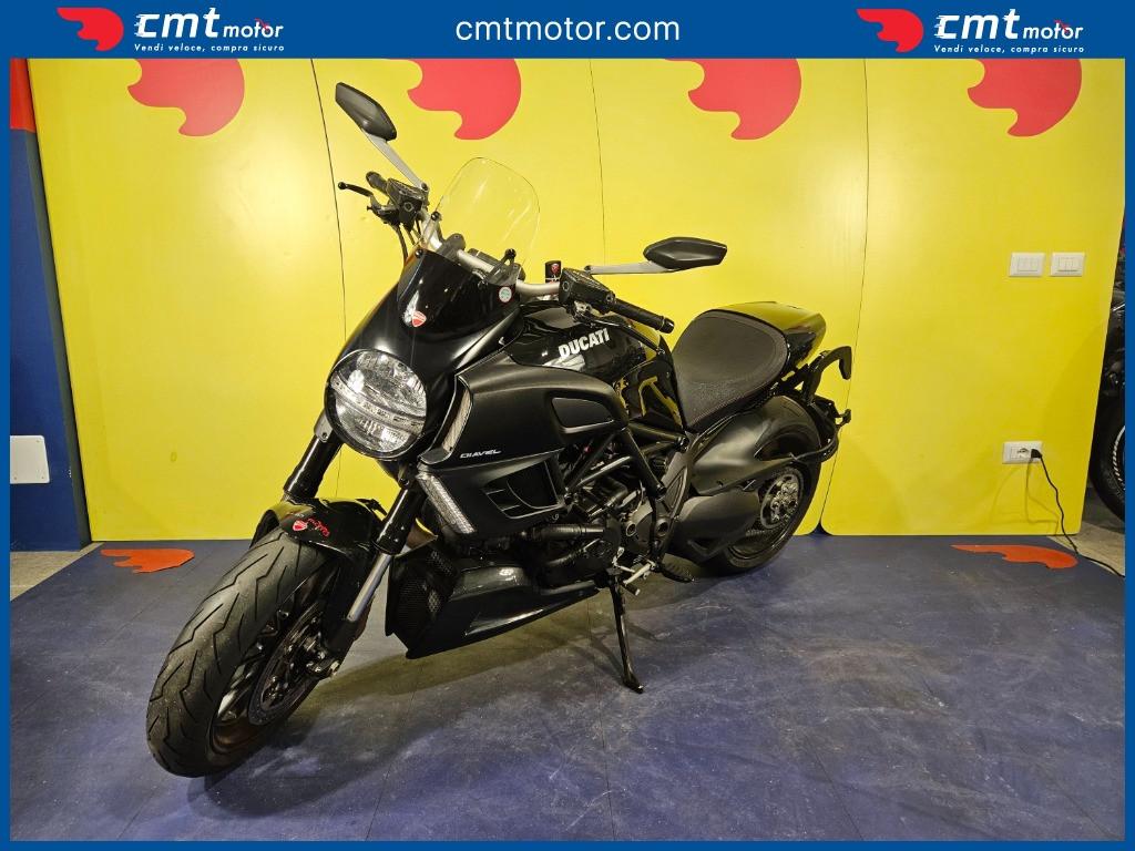 Ducati Diavel 1200 - 2011