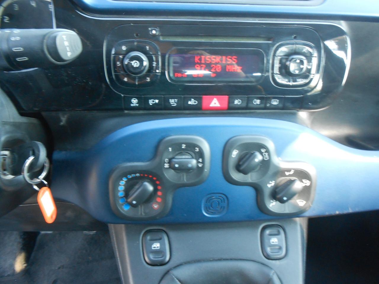 Fiat Panda 1.2 Lounge 69 cv 5 posti