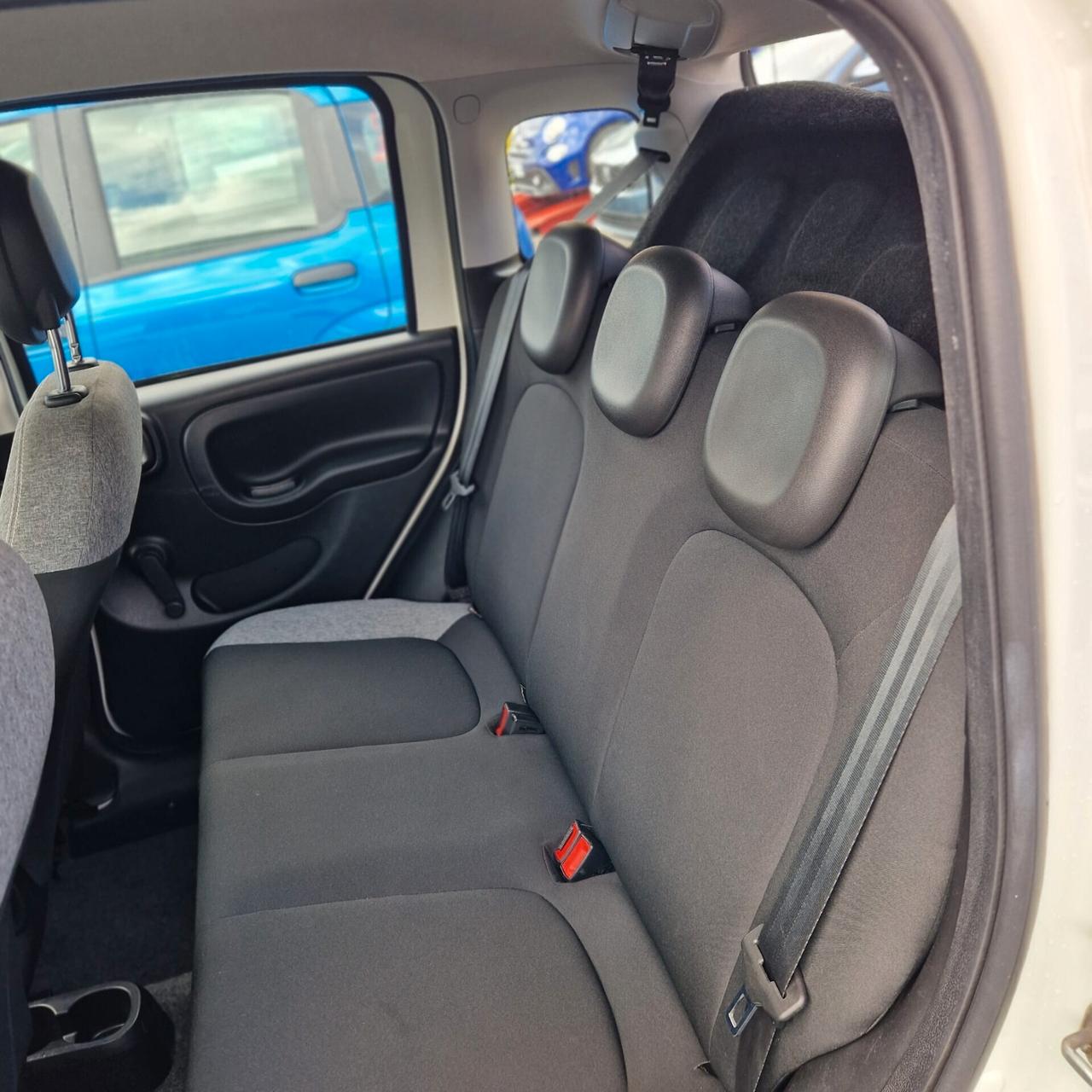 Fiat Panda 1.0 Hybrid City Life - 5 posti