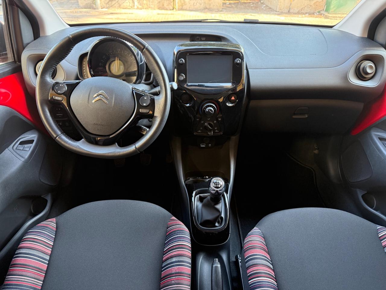 Citroen C1 2020 - 1.0 VTi 72 S&S 5 porte Shine