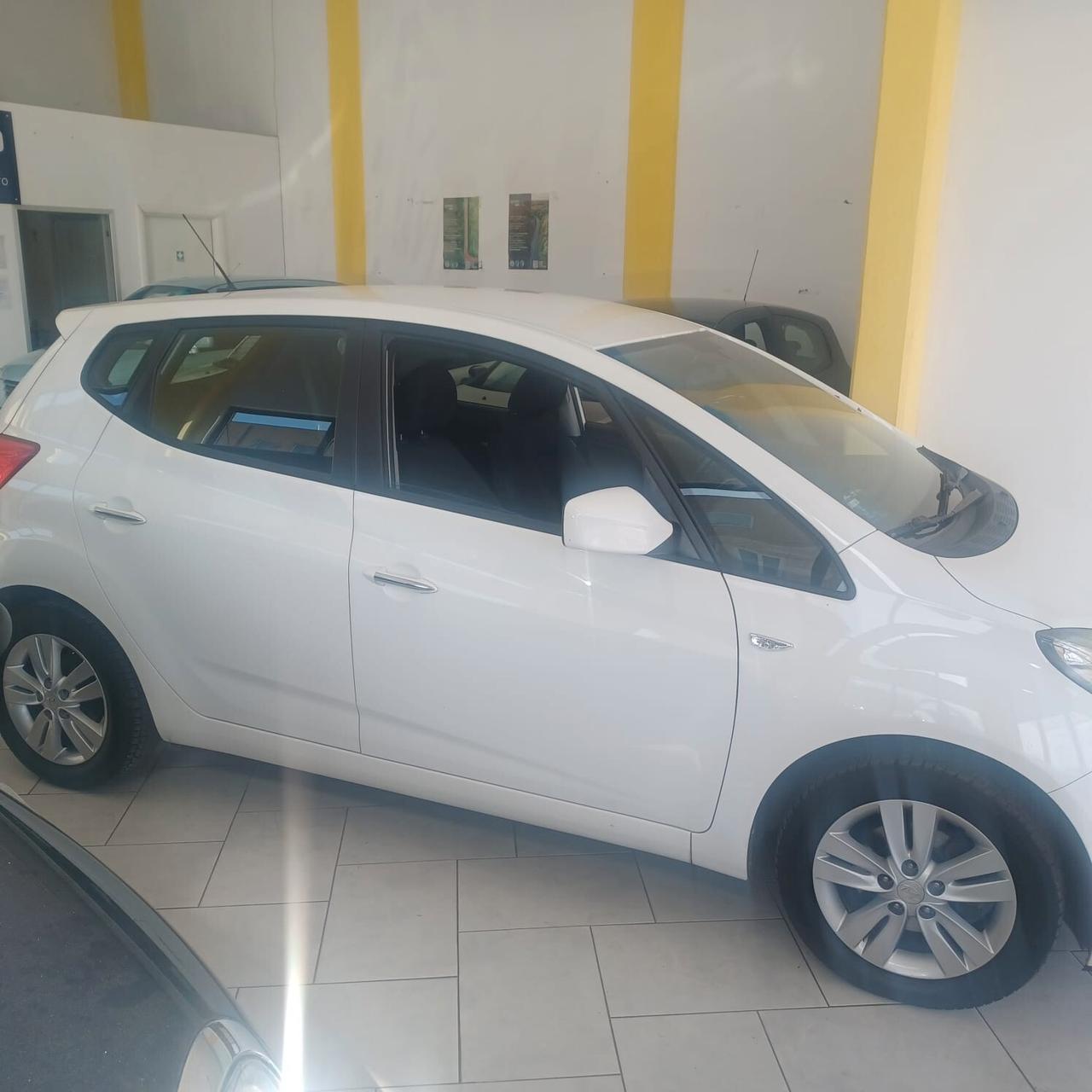 PERFETTA IX20 1.4 TDI OK NEOPATENTATI