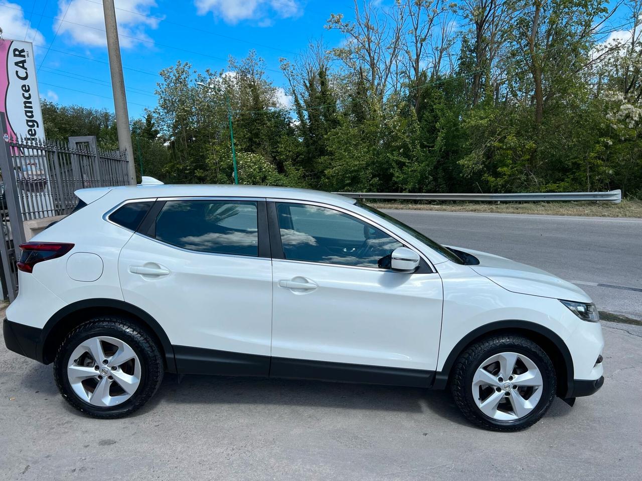 Nissan Qashqai 1.5 dCi 115 CV Business