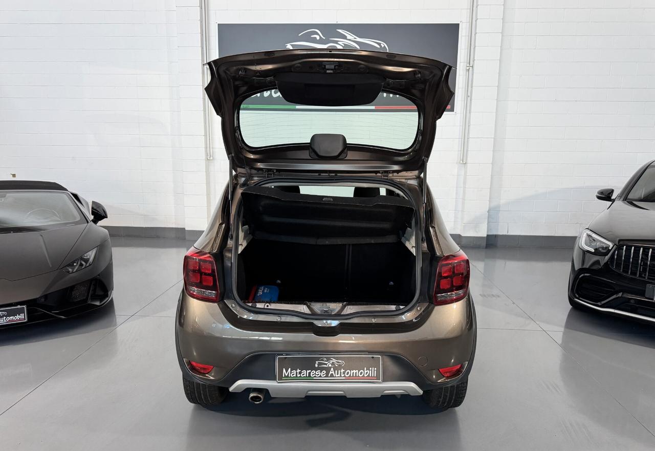 Dacia Sandero Stepway 1.0cc 101cv OK neopatentati Tagliandata