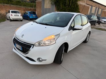 Peugeot 208 1.2 VTi 82 CV 5 porte Allure