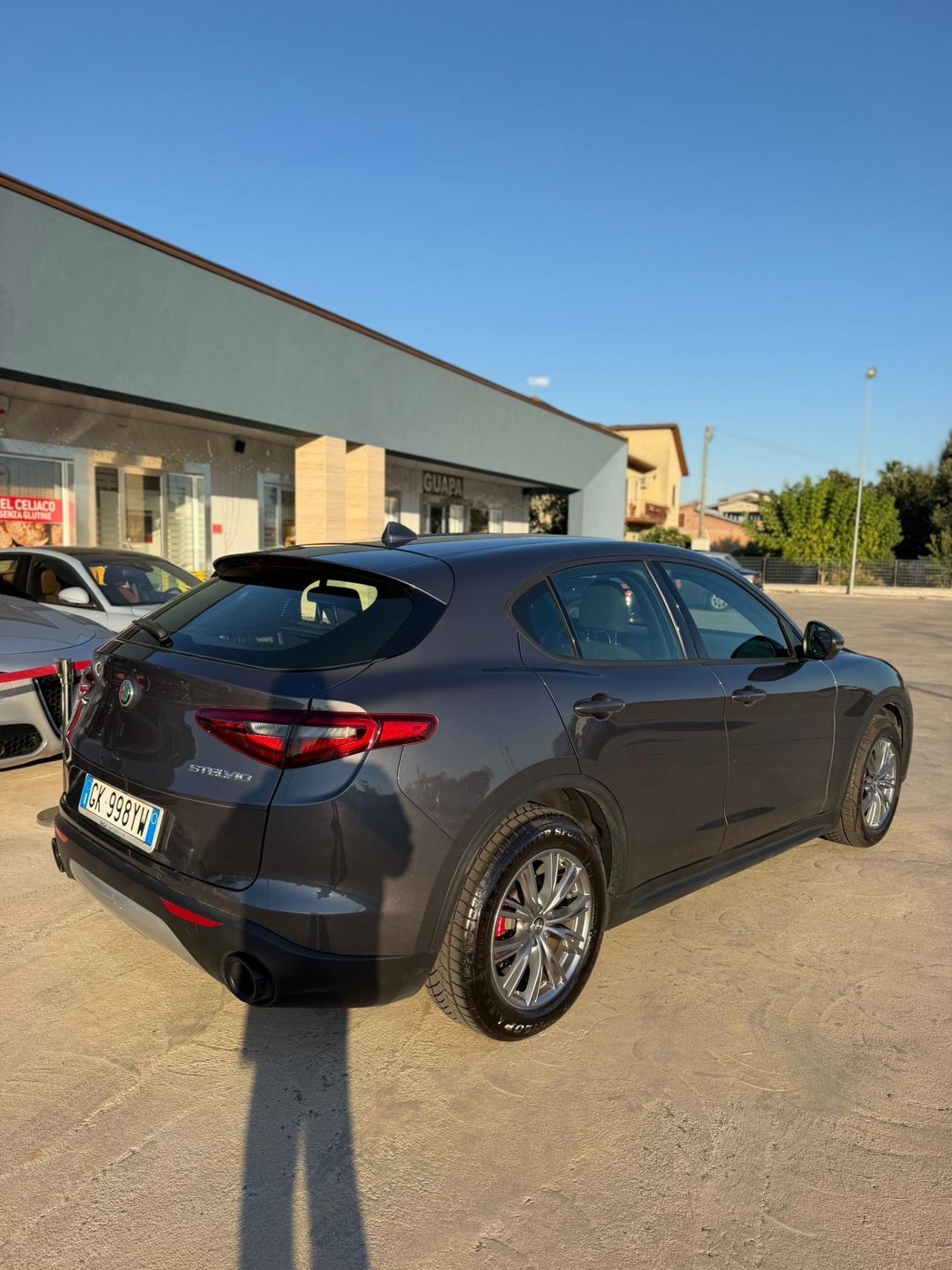 Alfa Romeo Stelvio 2.2 Turbodiesel 190 CV AT8 Q4 Business