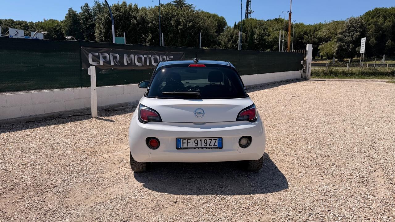 Opel Adam 1.2 70 CV Glam