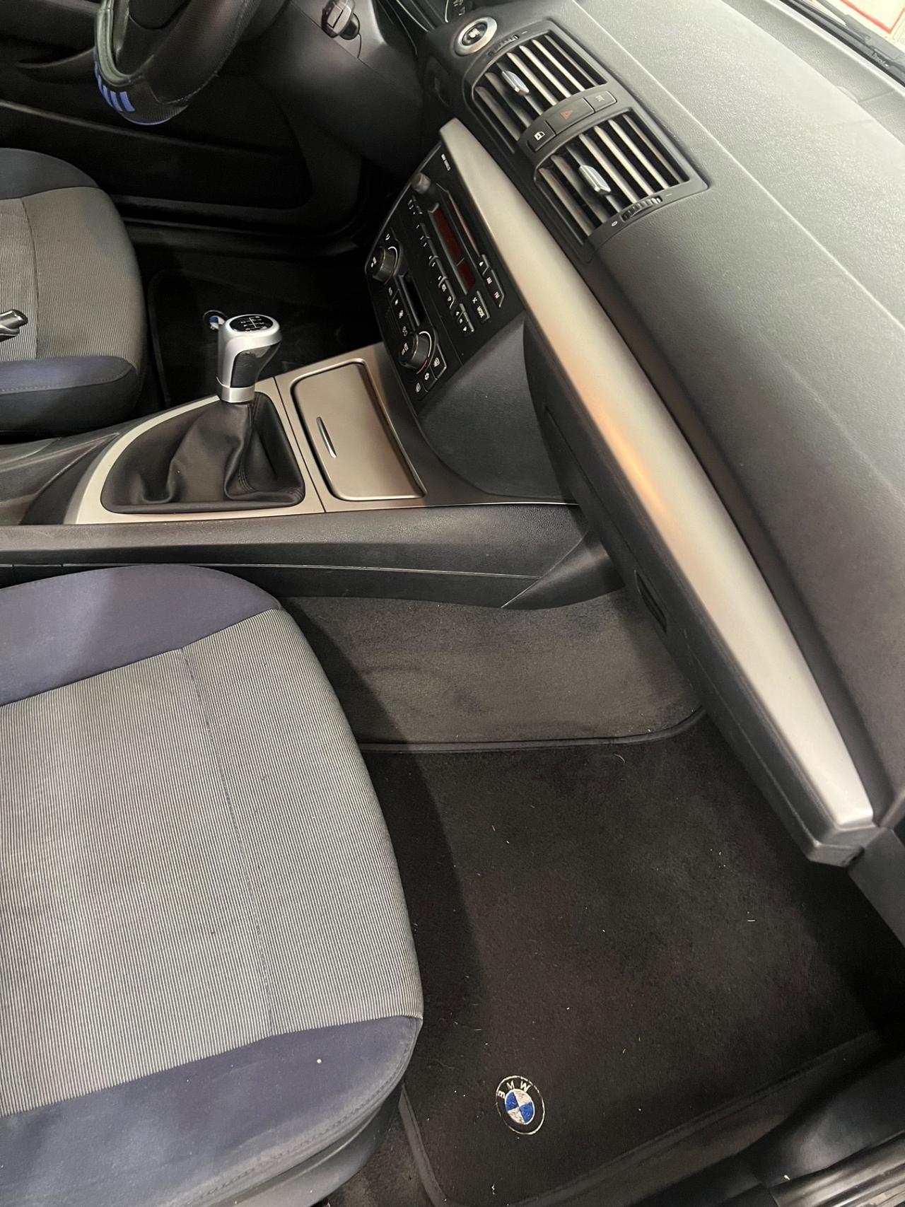 Bmw 118 118d cat 5 porte Eletta