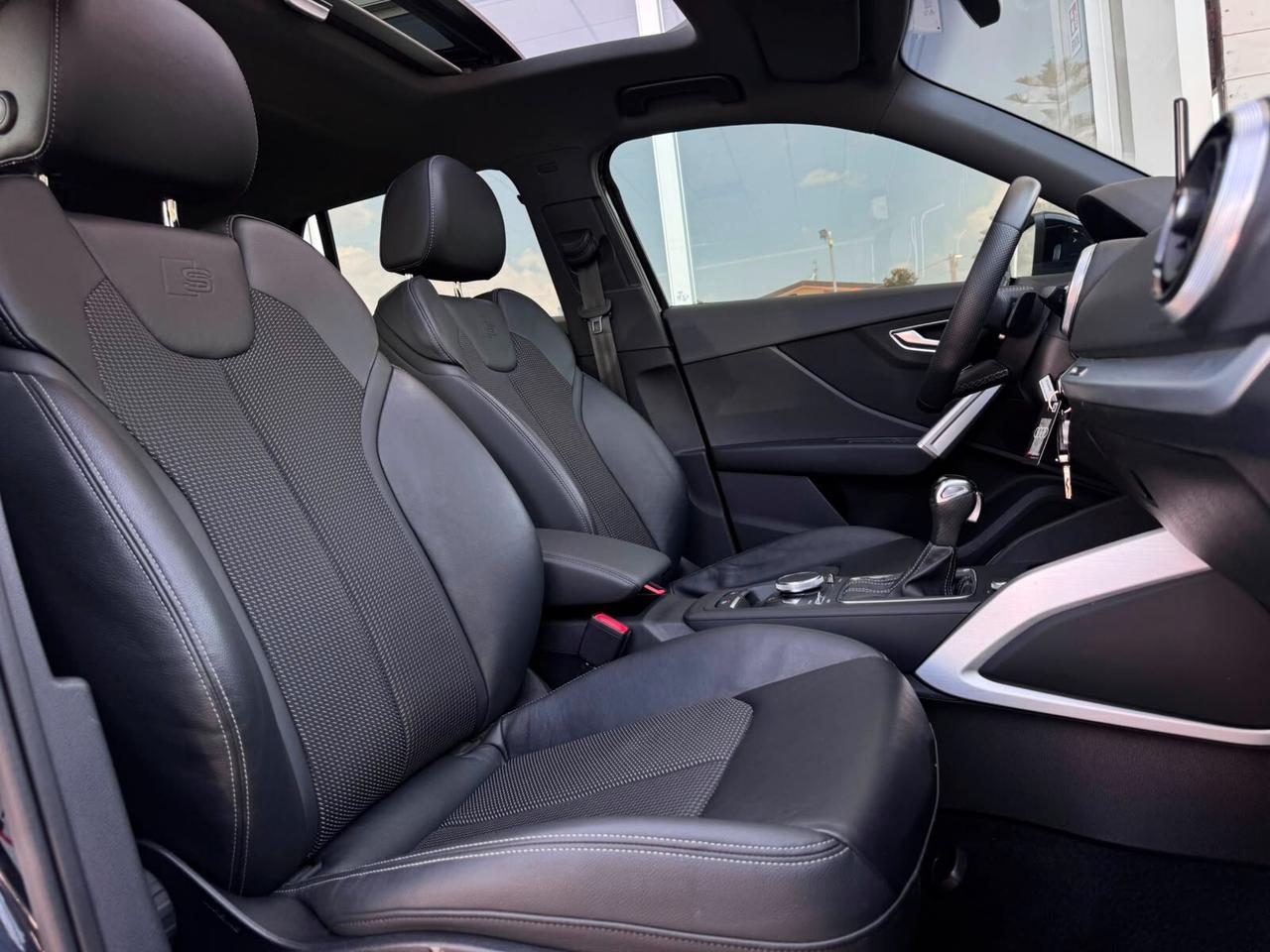 Audi Q2 30 TDI S tronic line Edition Tetto apribile