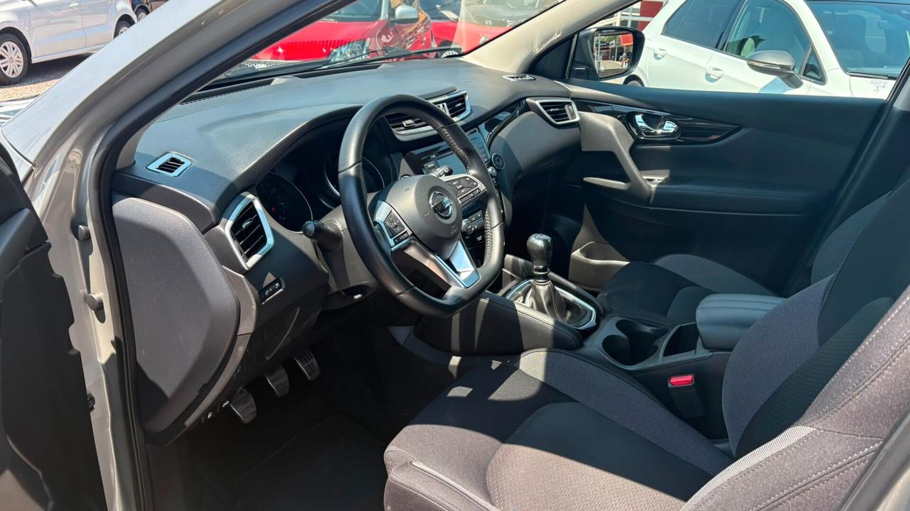 Nissan Qashqai 1.3 DIG-T 140 CV Tekna