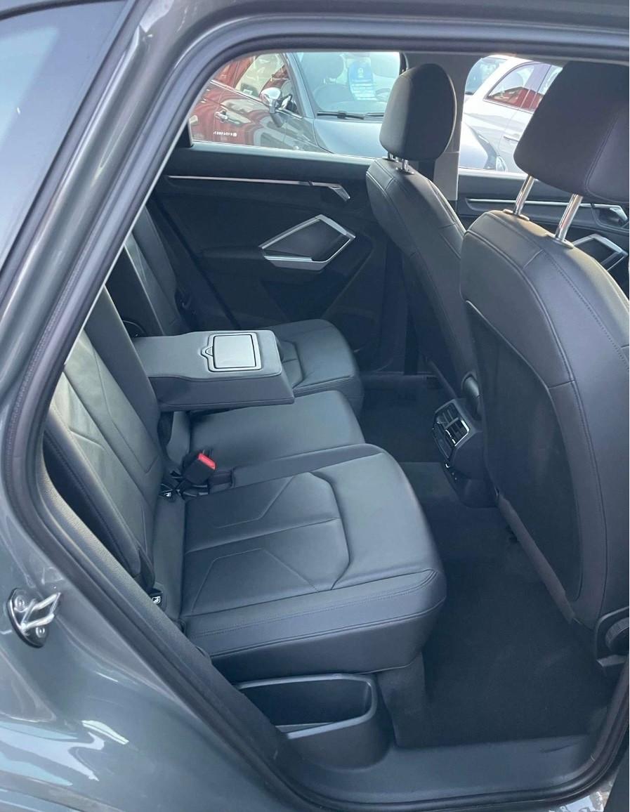 Q3 1.5 150cv- S line-unipro-rate-tagliandi audi