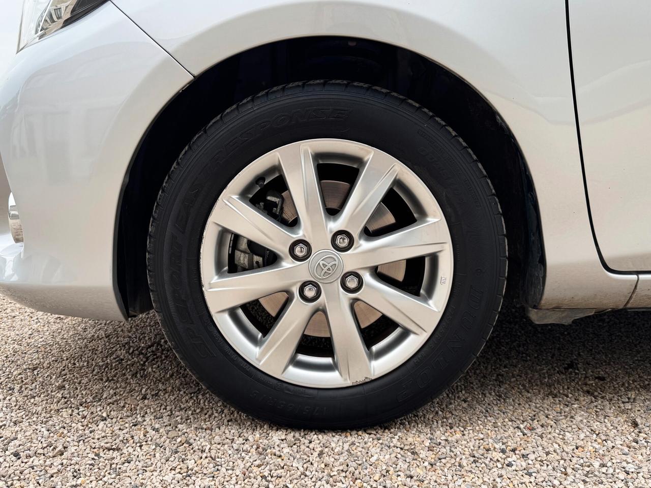 Toyota Yaris 5p 1.5h Hybrid 74cv Lounge+ | UNICO PROPRIETARIO