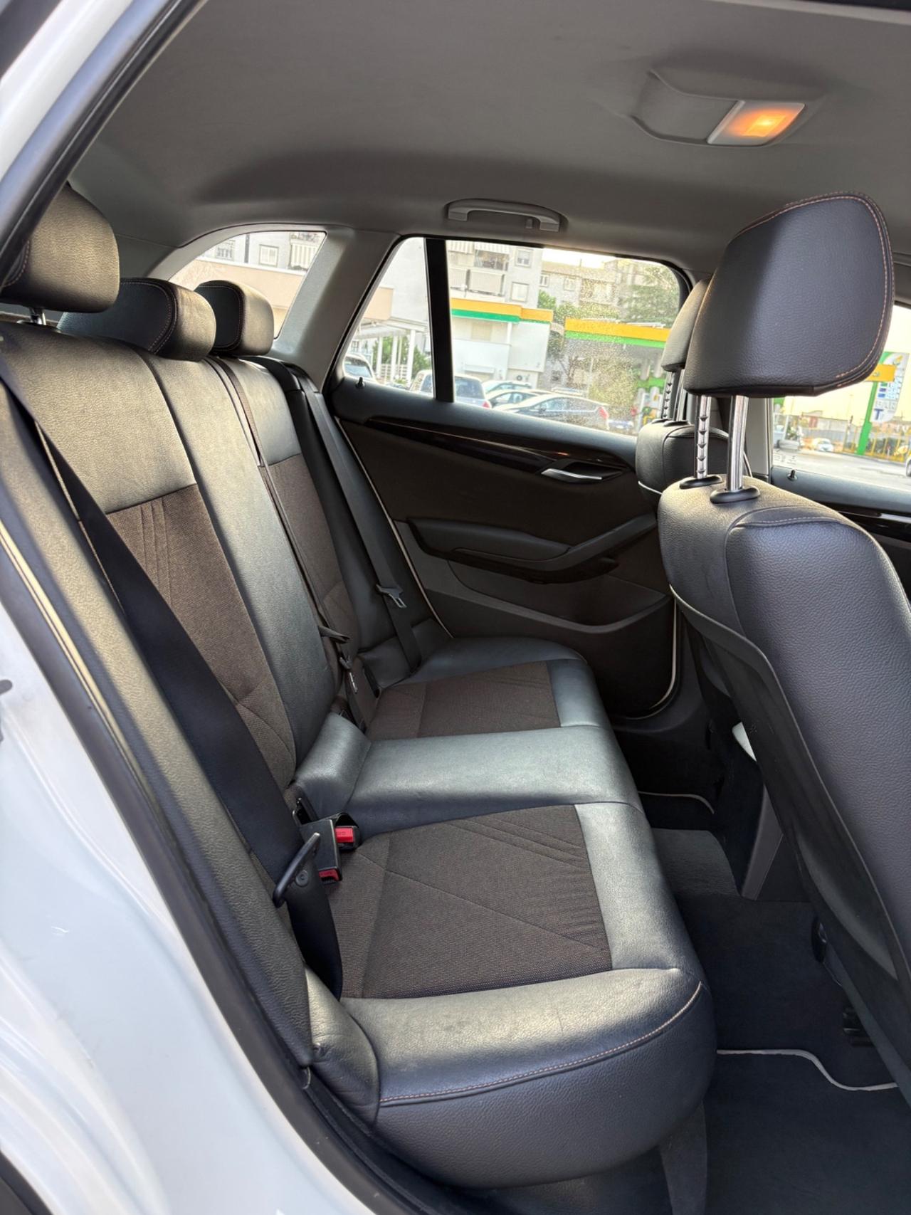Bmw X1 sDrive18d cambio automatico