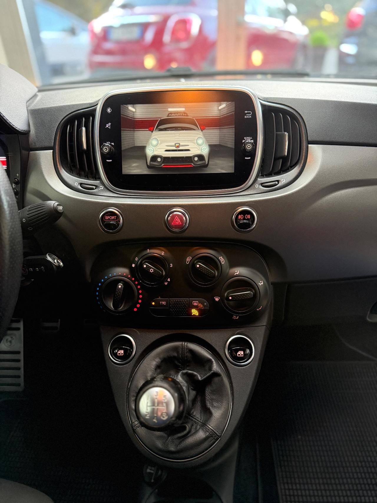 Abarth 595 1.4 Turbo T-Jet 160 CV Pista